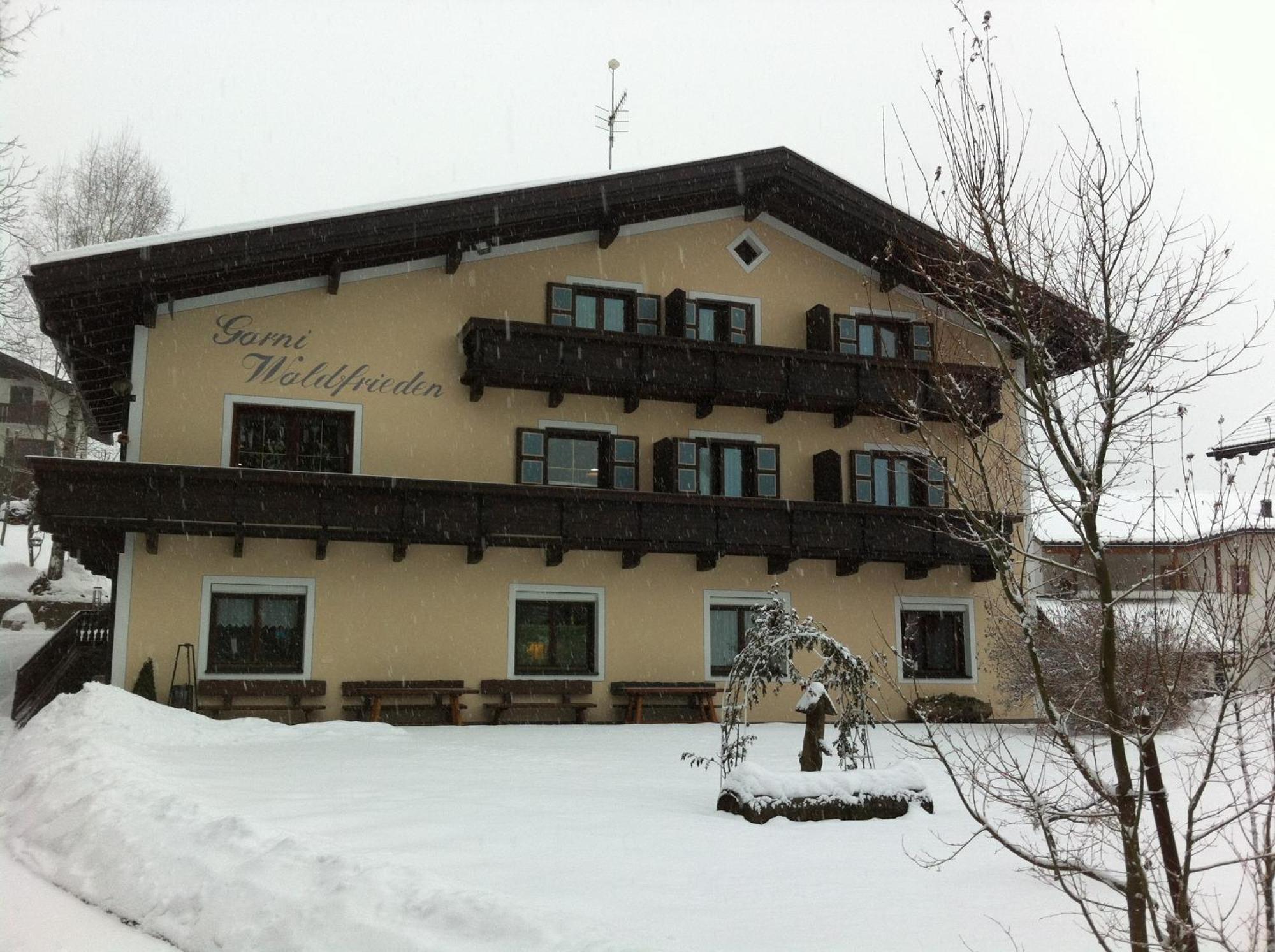 Garni Waldfrieden Hotel Castelrotto Ngoại thất bức ảnh
