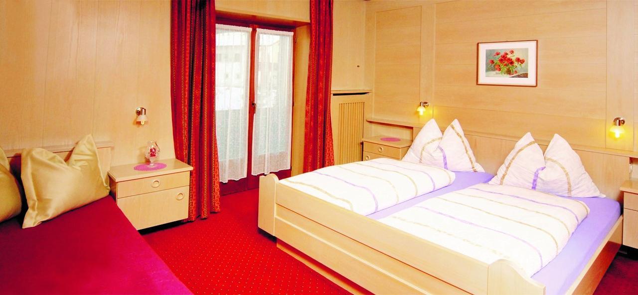 Garni Waldfrieden Hotel Castelrotto Ngoại thất bức ảnh